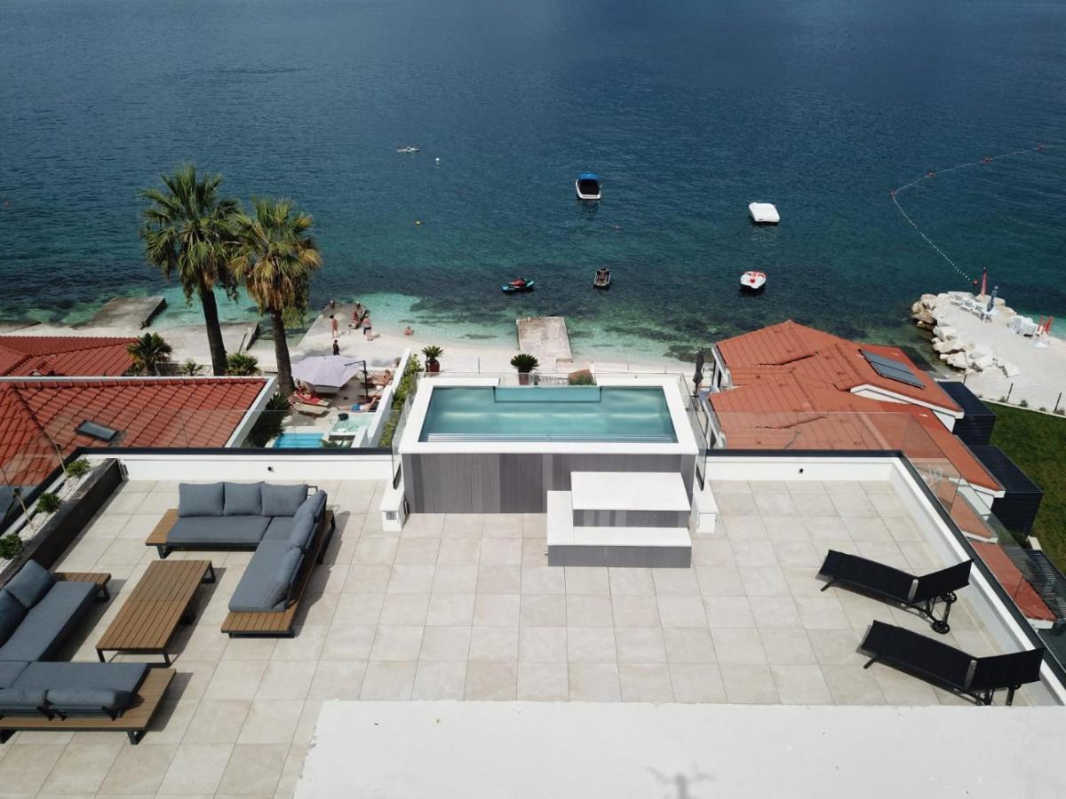 Villa Sun And Sea Trogir Exteriör bild